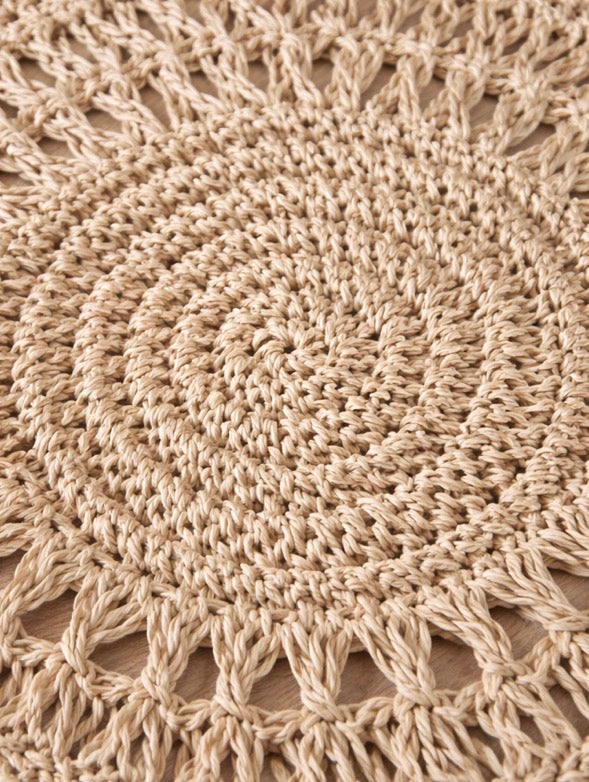 Malibu Handwoven Scallop Placemats