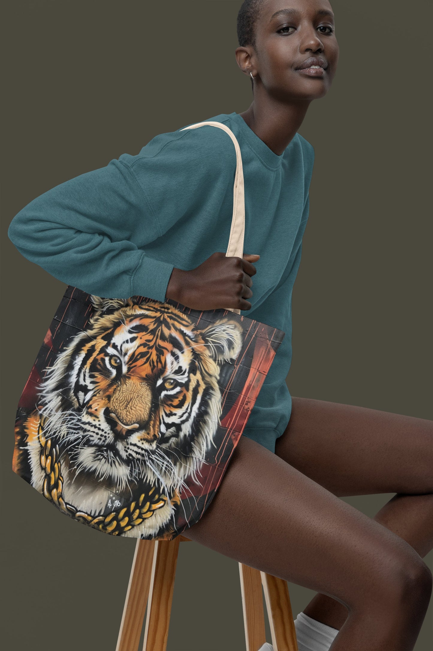 Graffiit Tiger Head  Tote Bag
