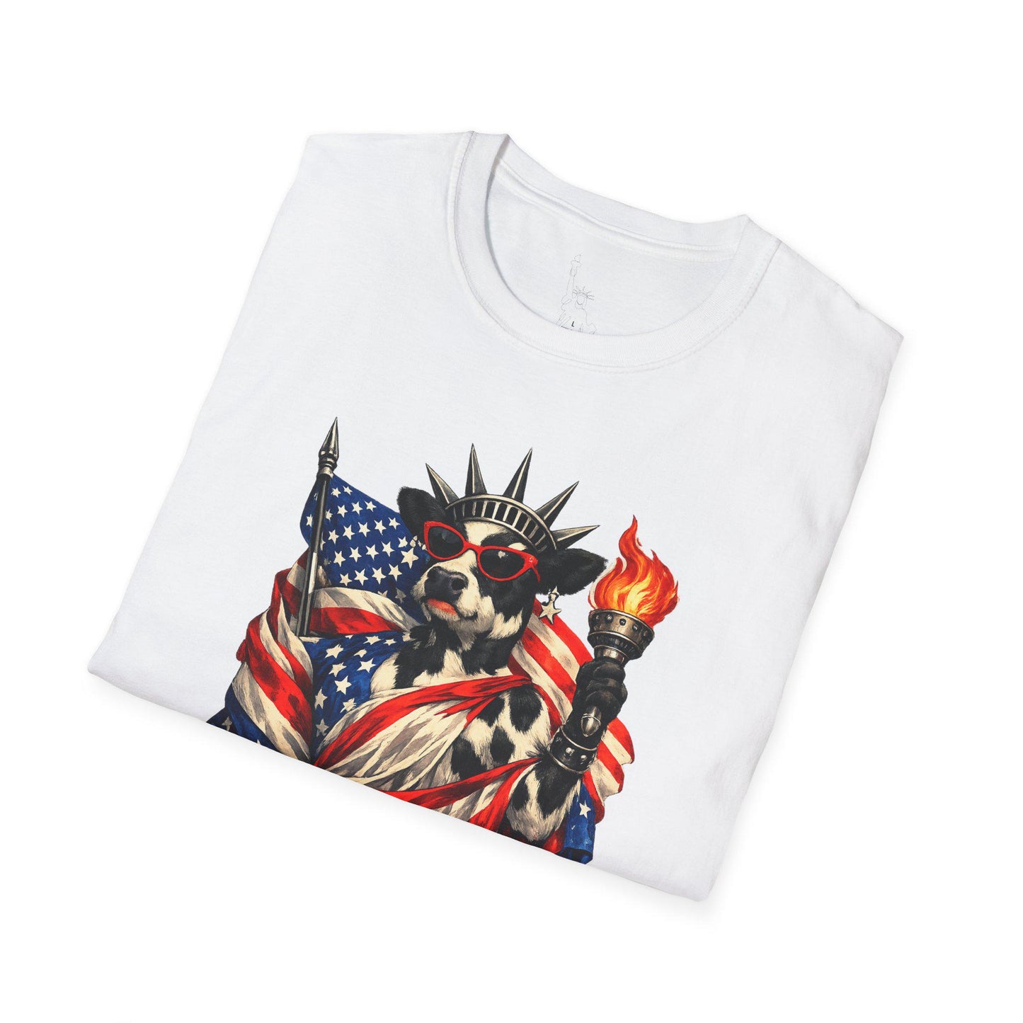 Cow Statue of Liberty with American Flag T-Shirt | Patriotic USA 4th of July